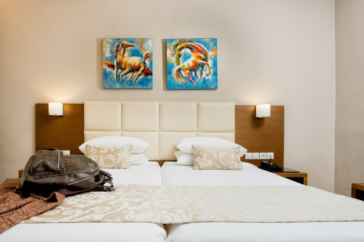 AAR Hotel and Spa
