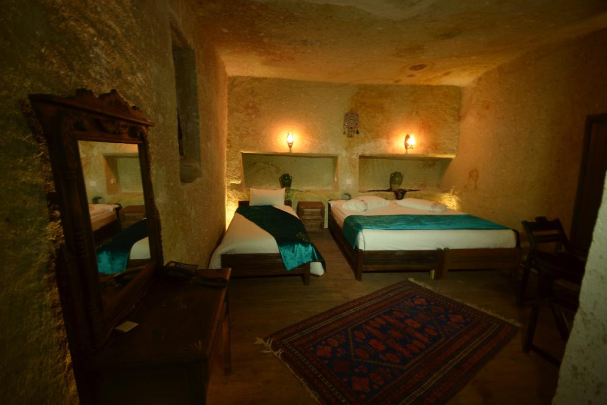 Abras Cave