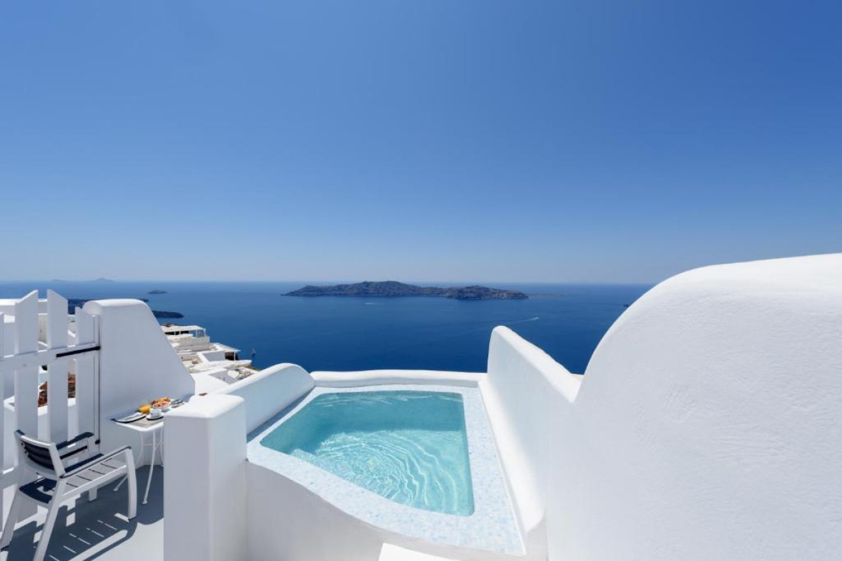 Abyssanto Suites & Spa by Apolafsi
