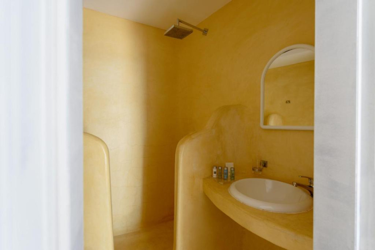 Abyssanto Suites & Spa by Apolafsi