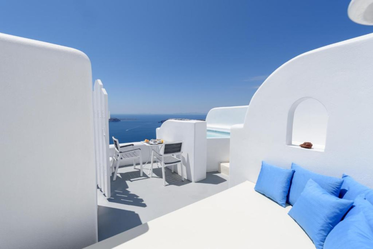 Abyssanto Suites & Spa by Apolafsi