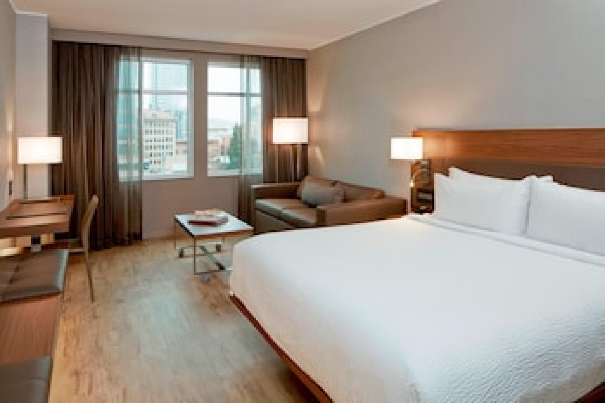 AC BY MARRIOTT PORTLAND DOWNTOWN OR