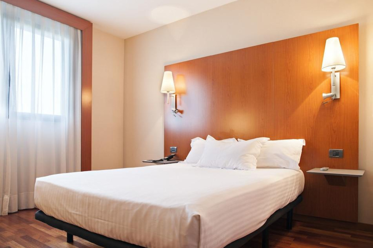 Ac Hotel Huelva By Marriott