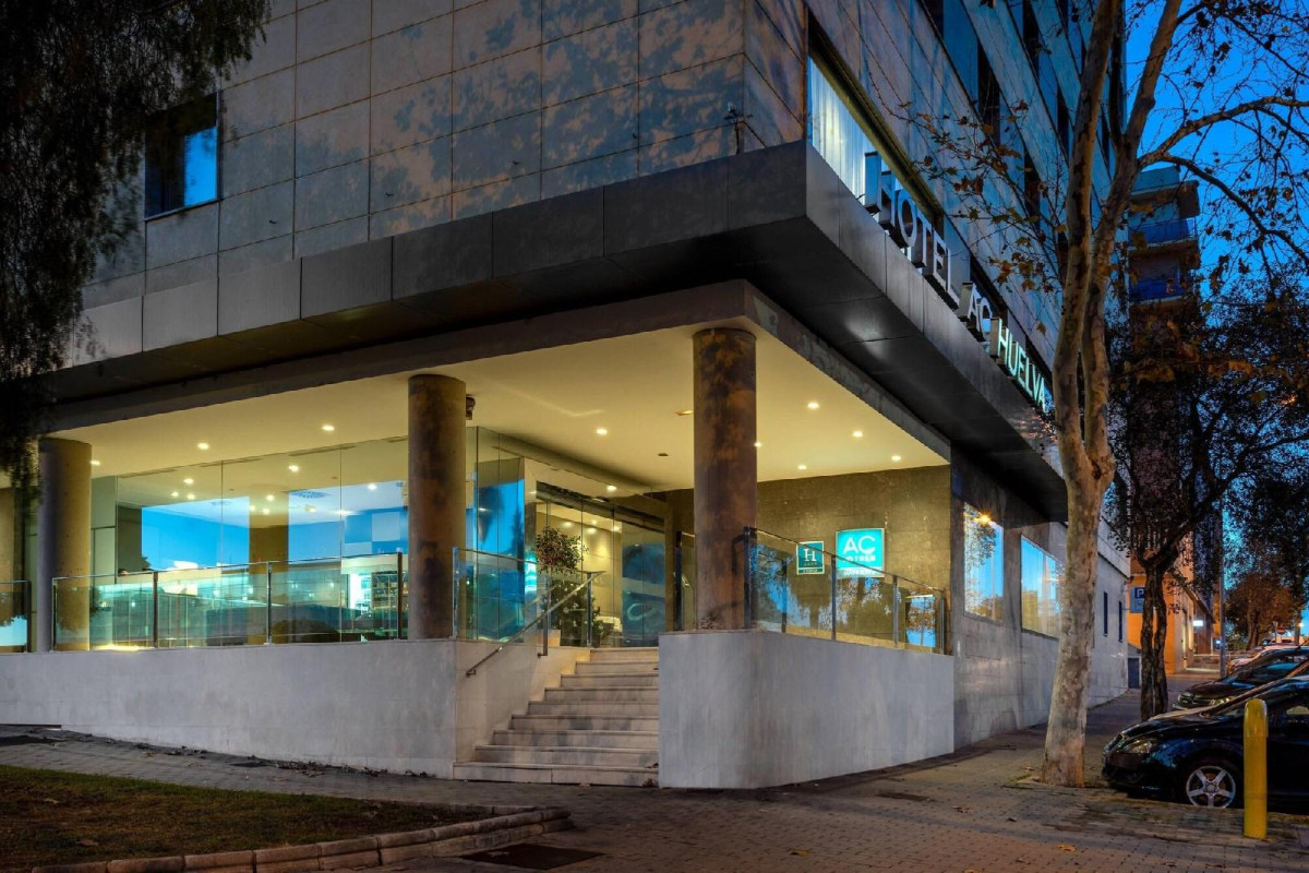 Ac Hotel Huelva By Marriott