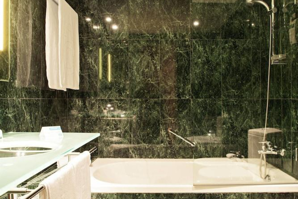 Ac Hotel Huelva By Marriott