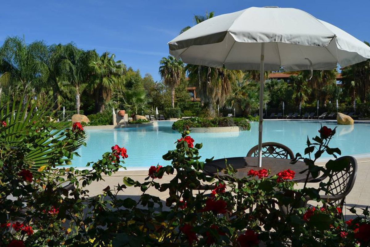 MCLUB ACACIA RESORT