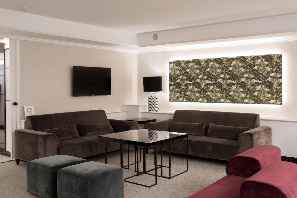 Acacia Suite