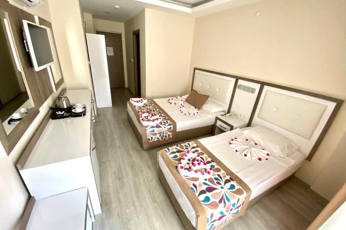 ACAR HOTEL