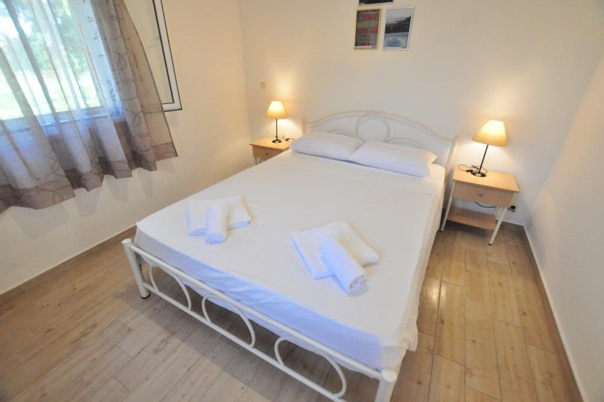 Acharavi Garden Hotel
