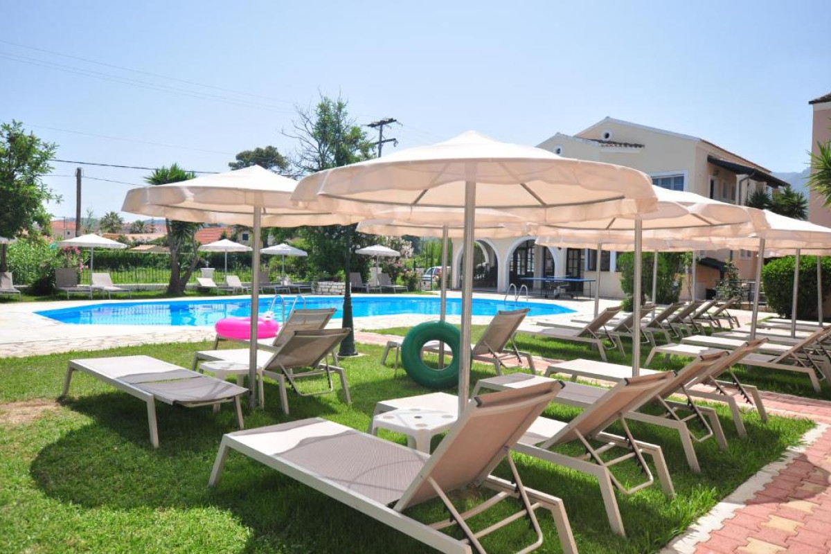 Acharavi Garden Hotel