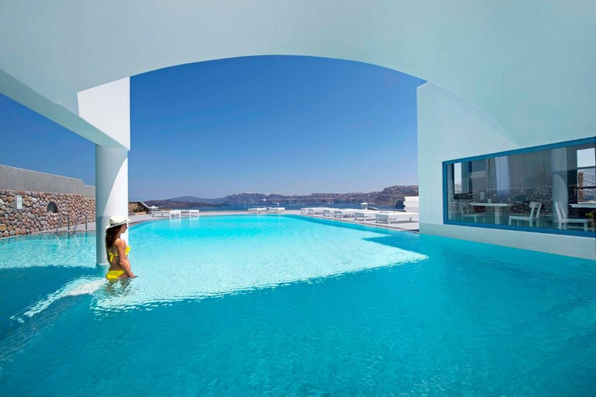 Acroterra Rosa Hotel & Spa