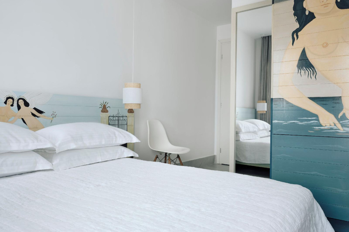 Acteon Hotel