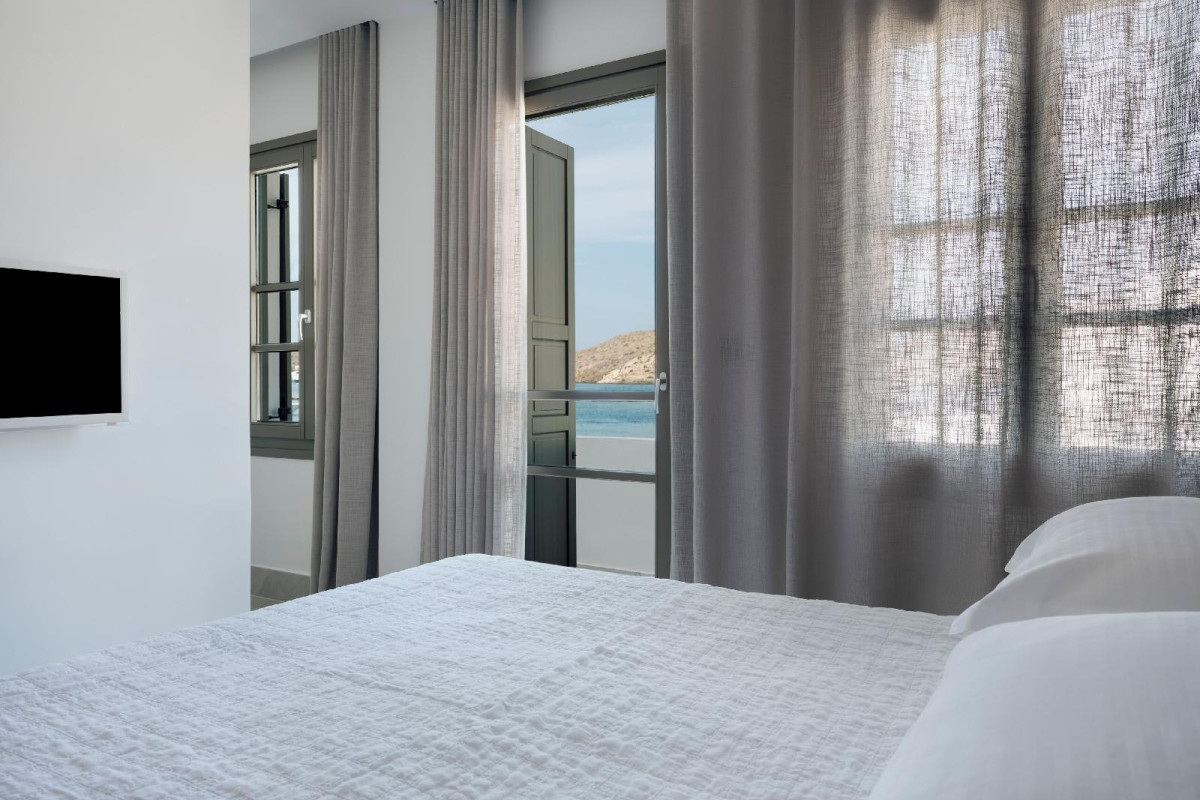 Acteon Hotel