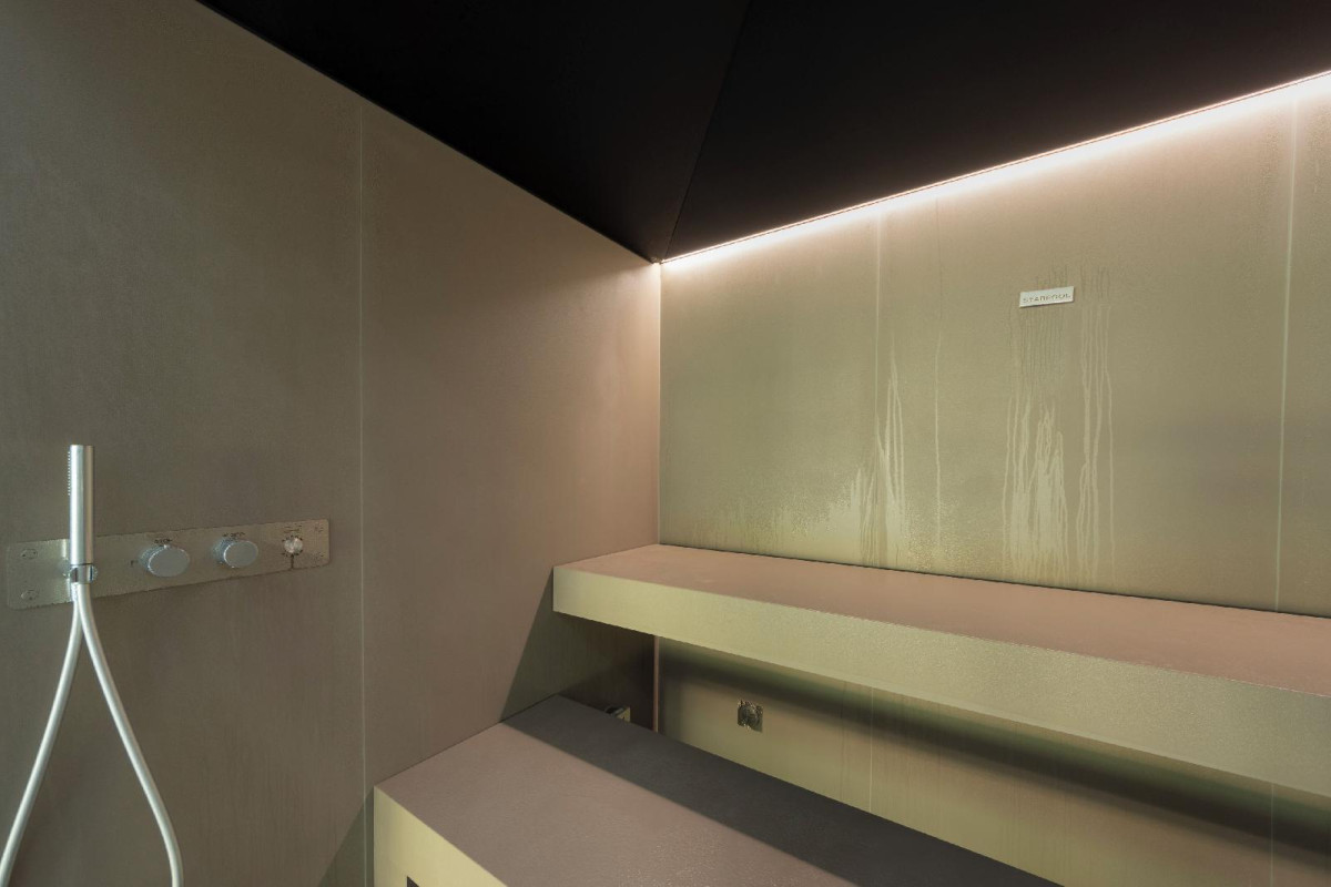 Active Alm Hotel