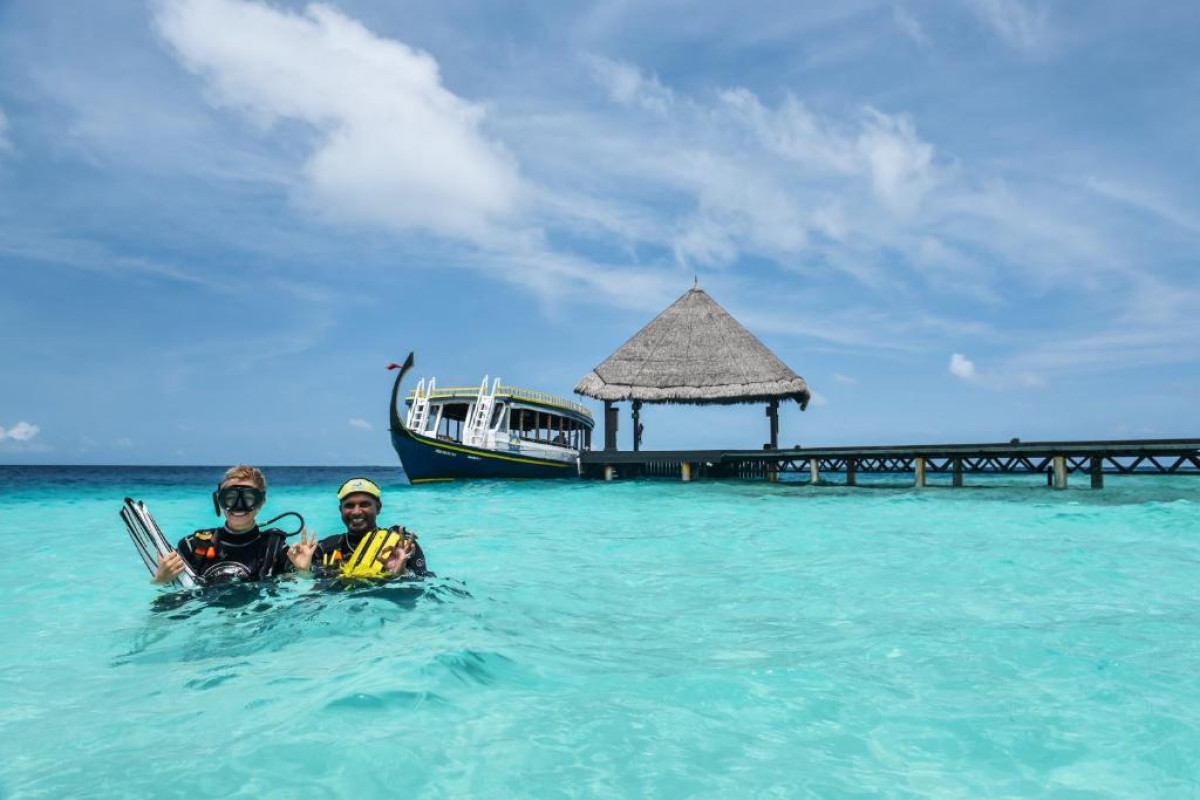 Adaaran Club Rannalhi Resort