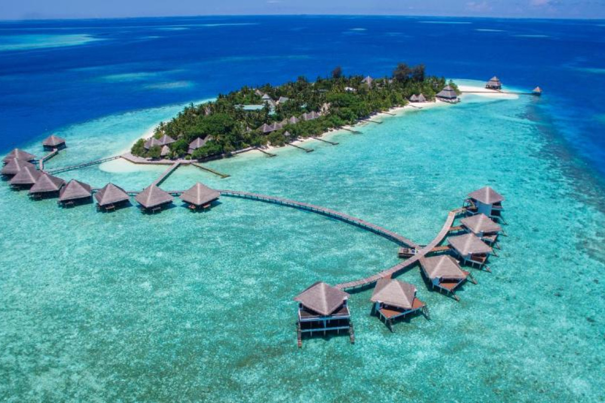 Adaaran Club Rannalhi Resort