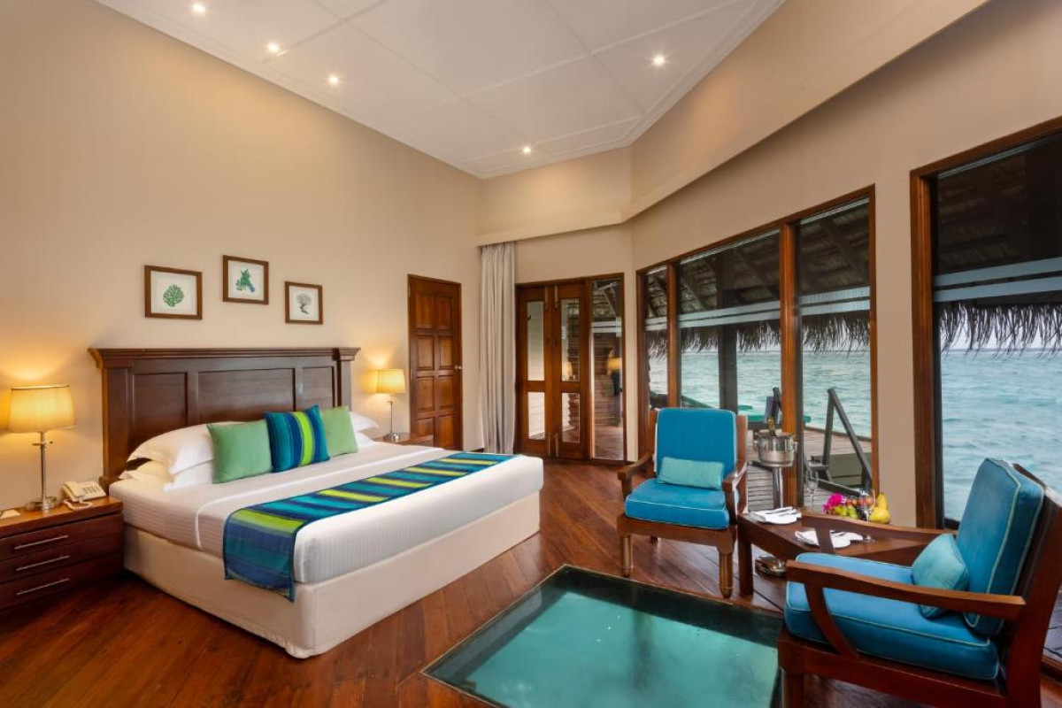 Adaaran Club Rannalhi Resort