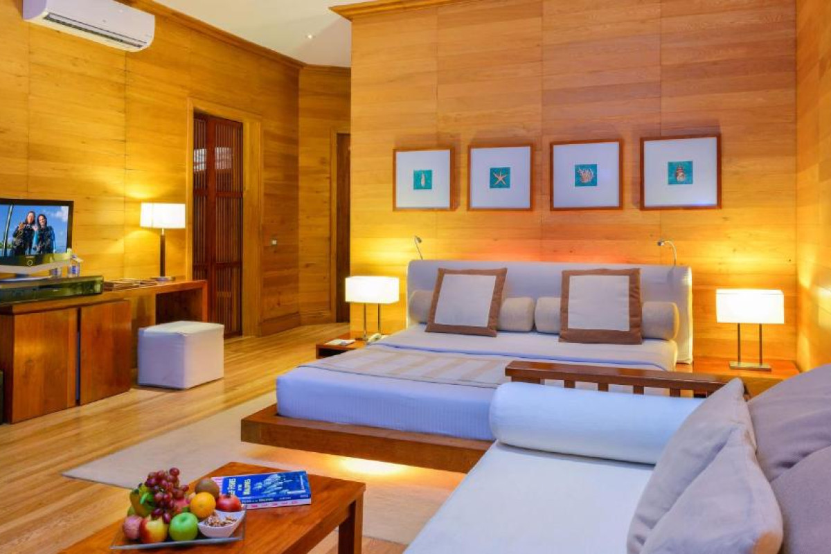 Adaaran Prestige Water Villas Resort