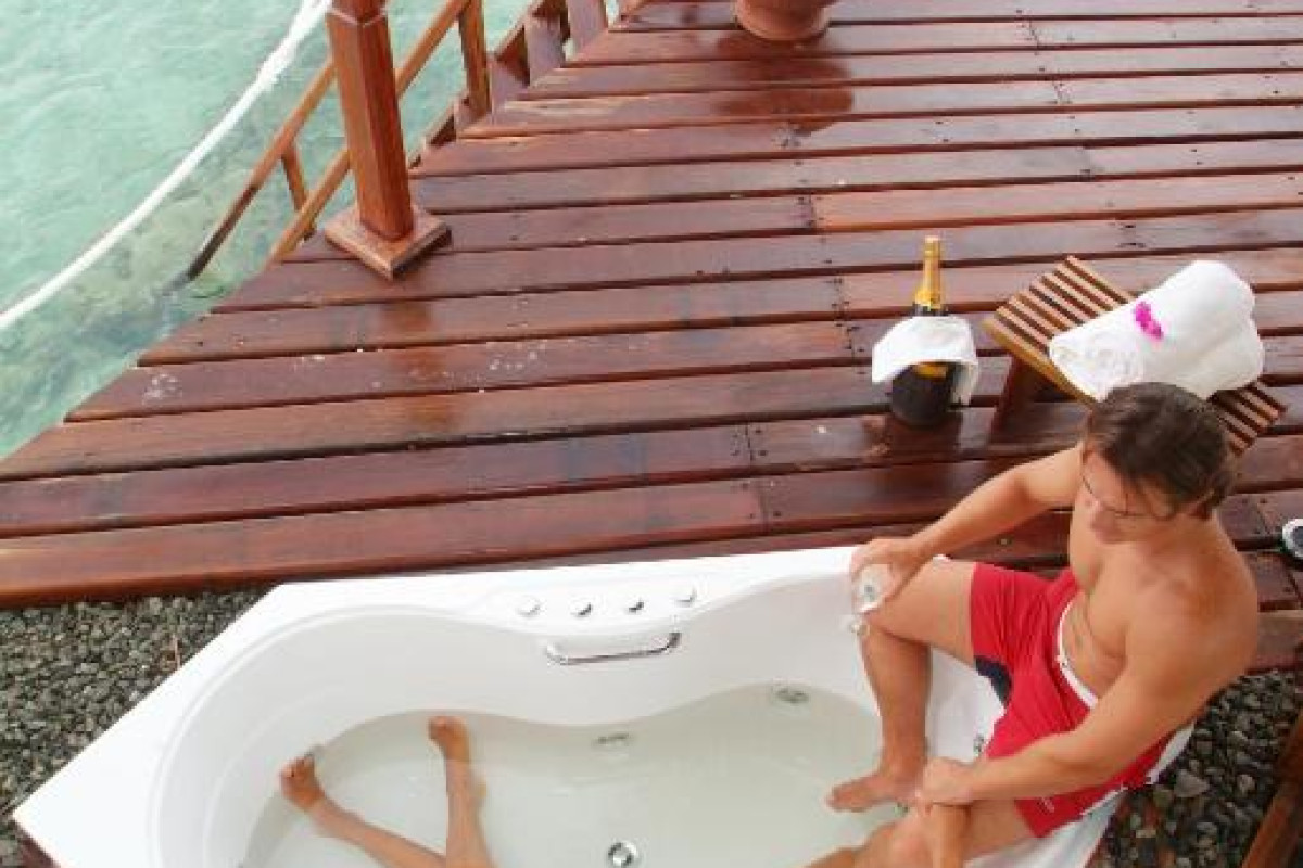 Adaaran Prestige Water Villas Resort