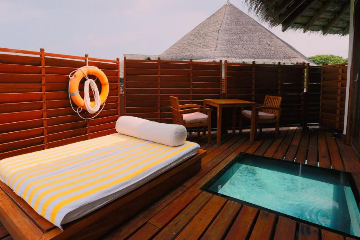 Adaaran Prestige Water Villas Resort