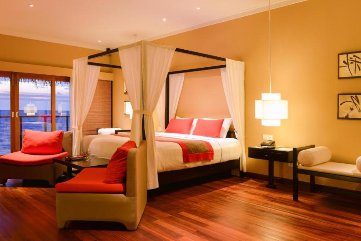 Adaaran Select Hudhuran Fushi Resort