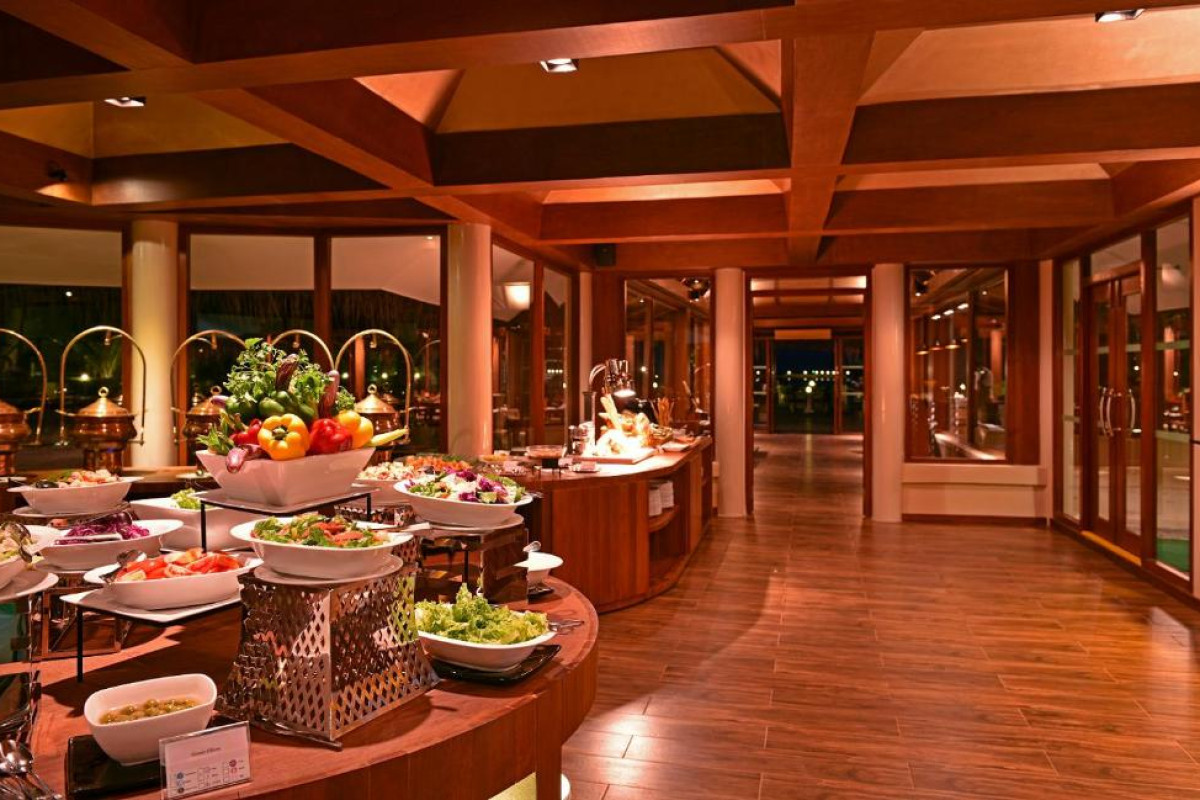 Adaaran Select Hudhuran Fushi Resort