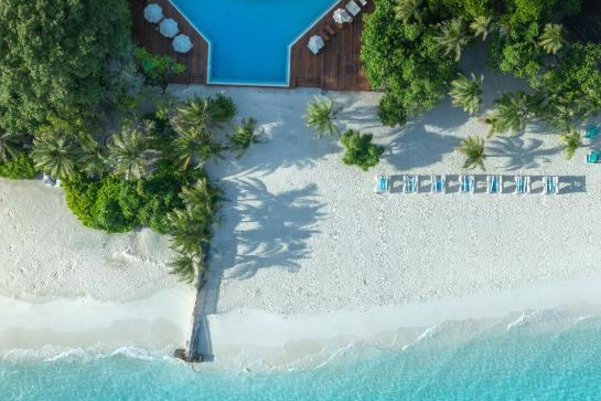 Adaaran Select Meedhupparu Resort