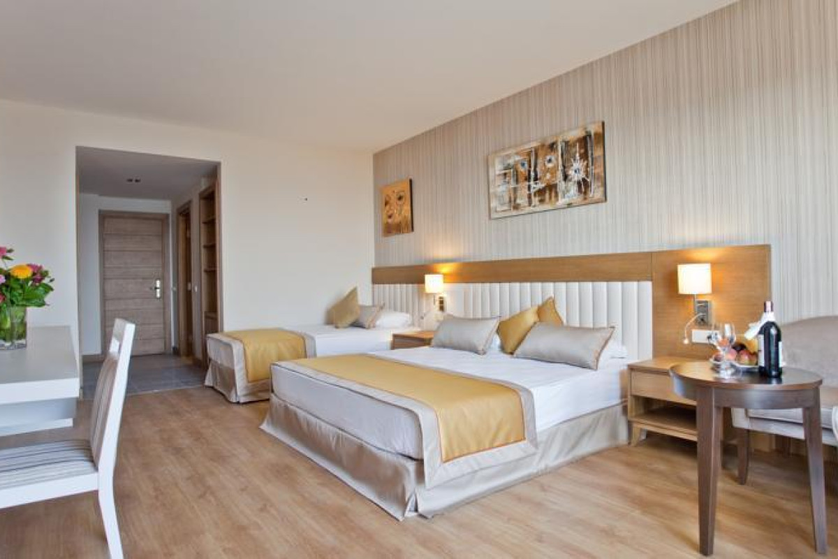 ADALYA OCEAN DELUXE HOTEL