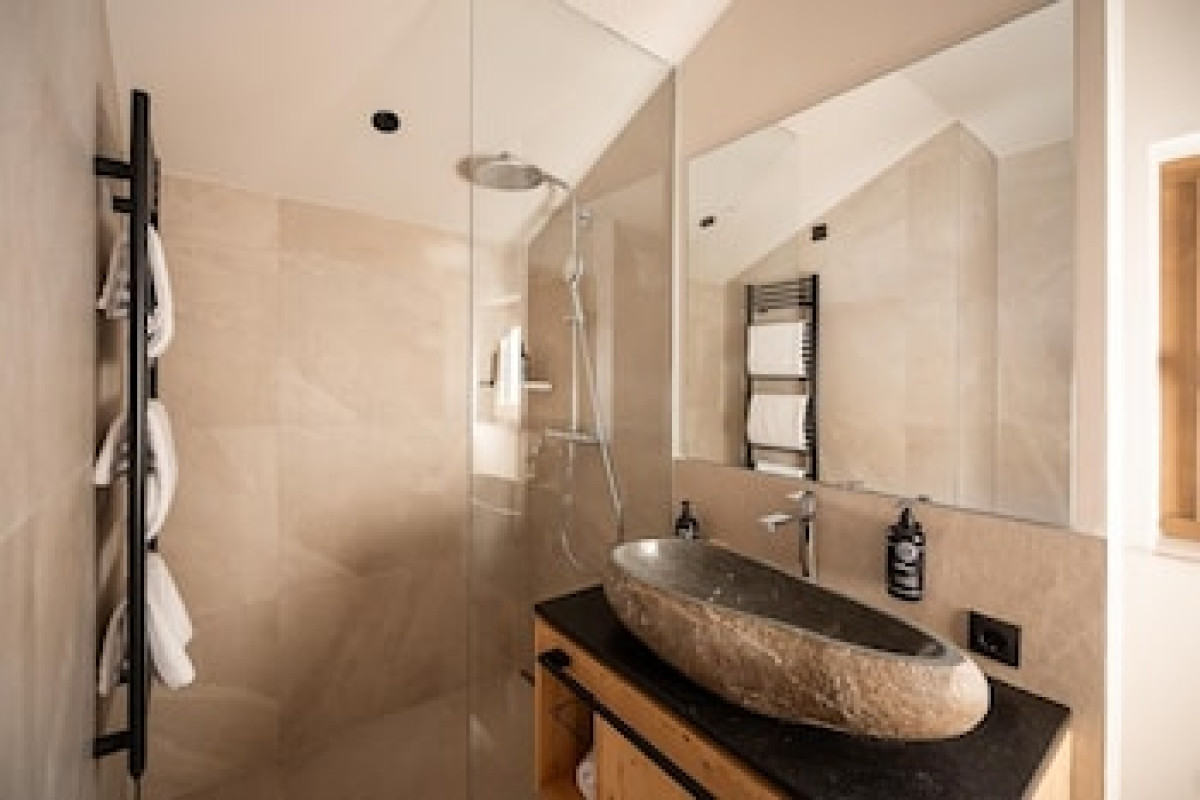 ADEA LIFESTYLE SUITES