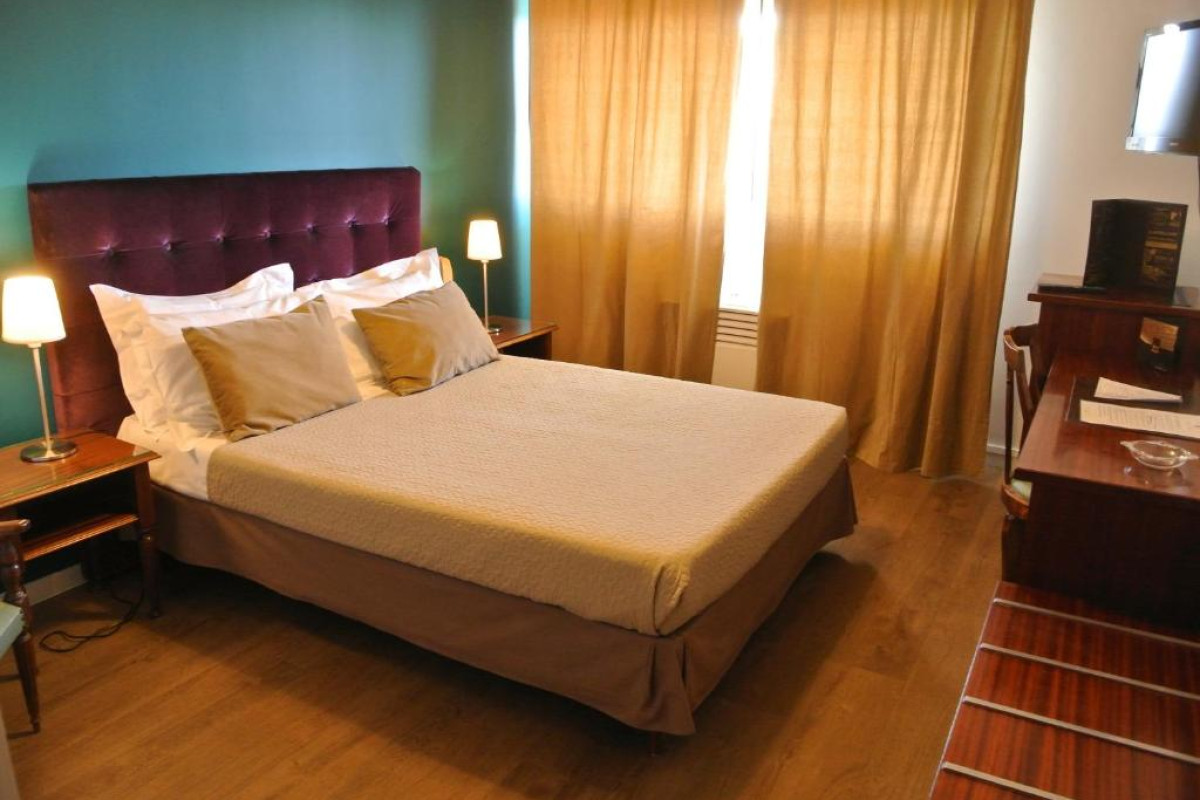 Adonis Ajaccio Hotel Albion