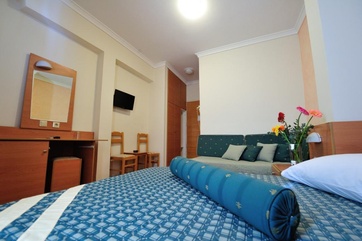 Adonis City Hotel