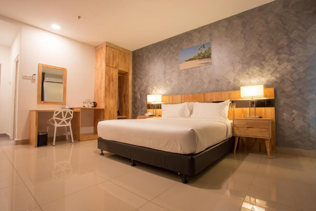 Adya Hotel Chenang