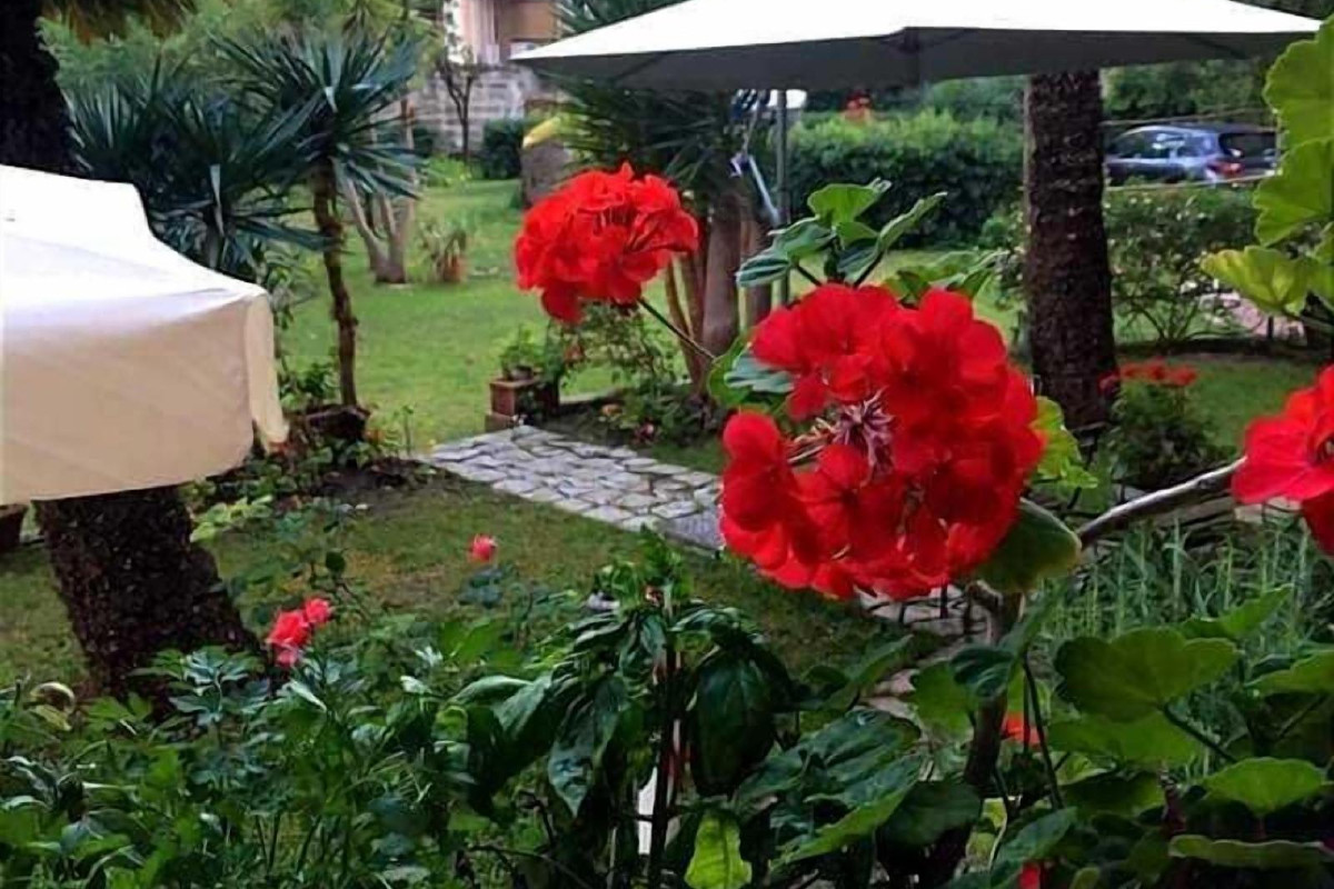 Aedes B&B - Il Giardino Dei Sogni