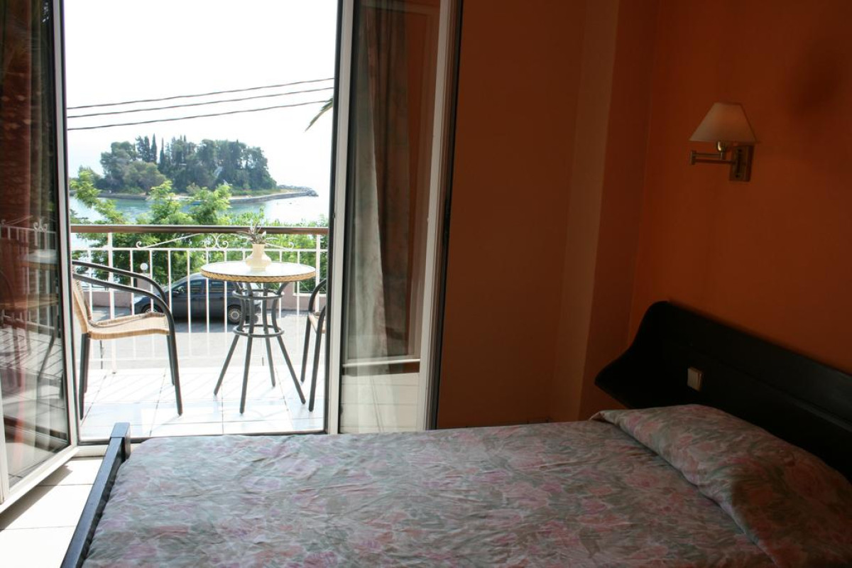 AEGLI HOTEL