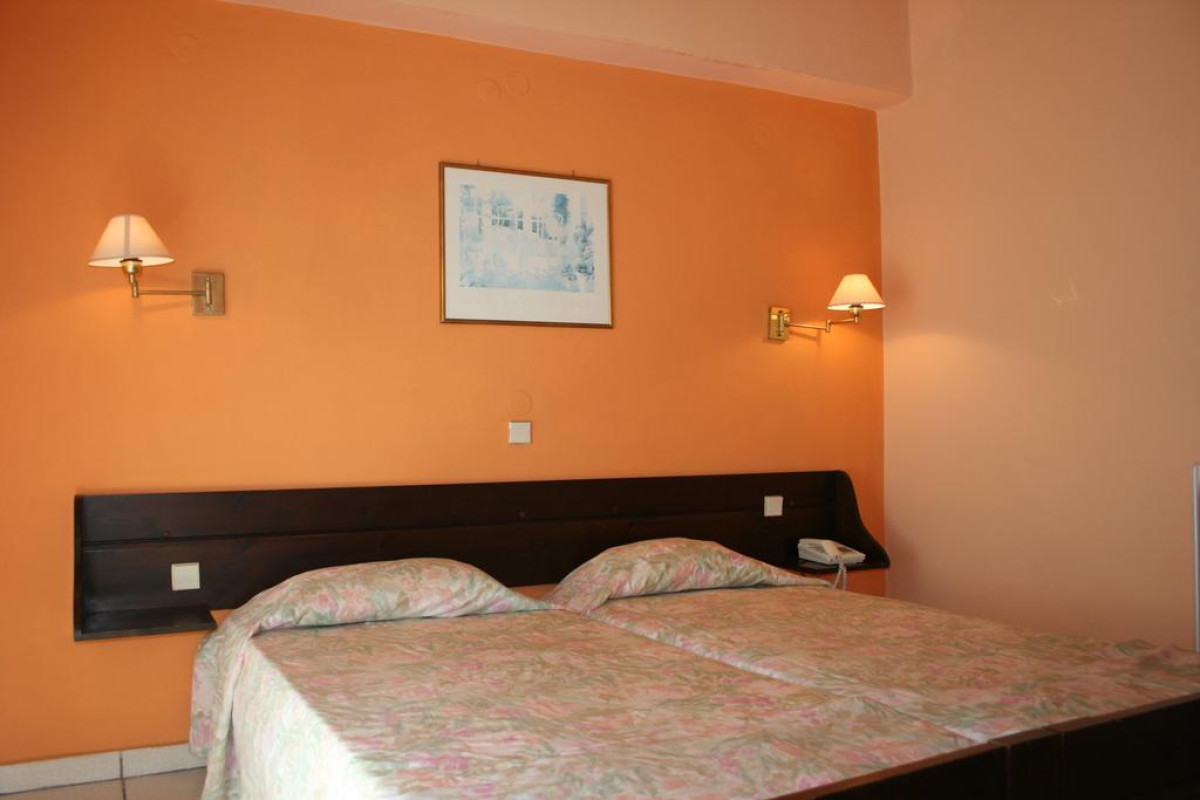 AEGLI HOTEL