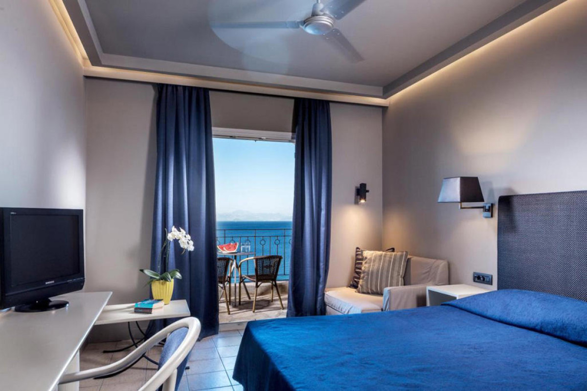 AEOLOS BEACH RESORT - PERAMA
