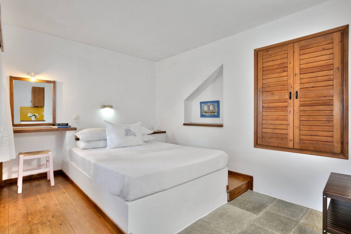Aeolos Hotel(F)