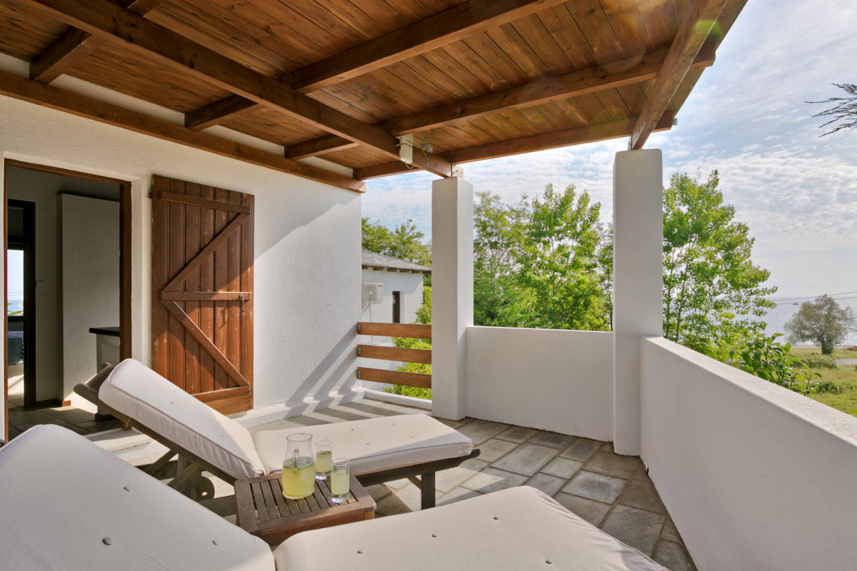 Aeolos Hotel(F)