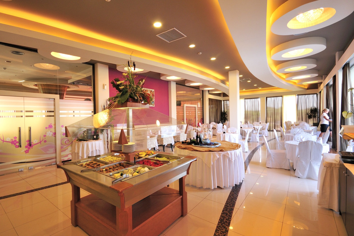AFANDOU BAY HOTEL