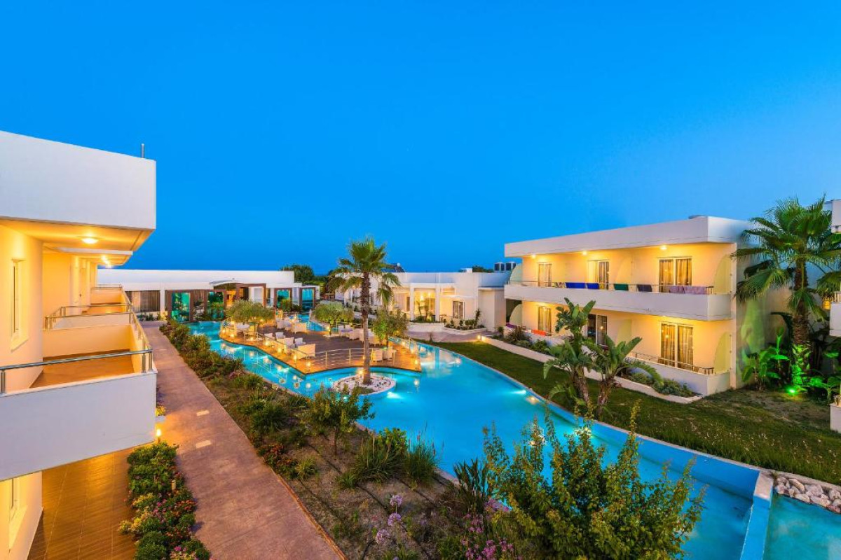 AFANDOU BAY RESORT SUITES