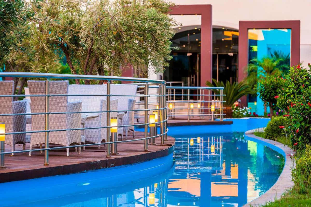 AFANDOU BAY RESORT SUITES