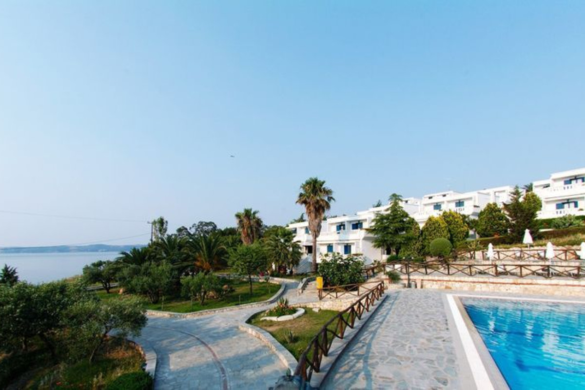 Agionissi Resort Chalkidiki