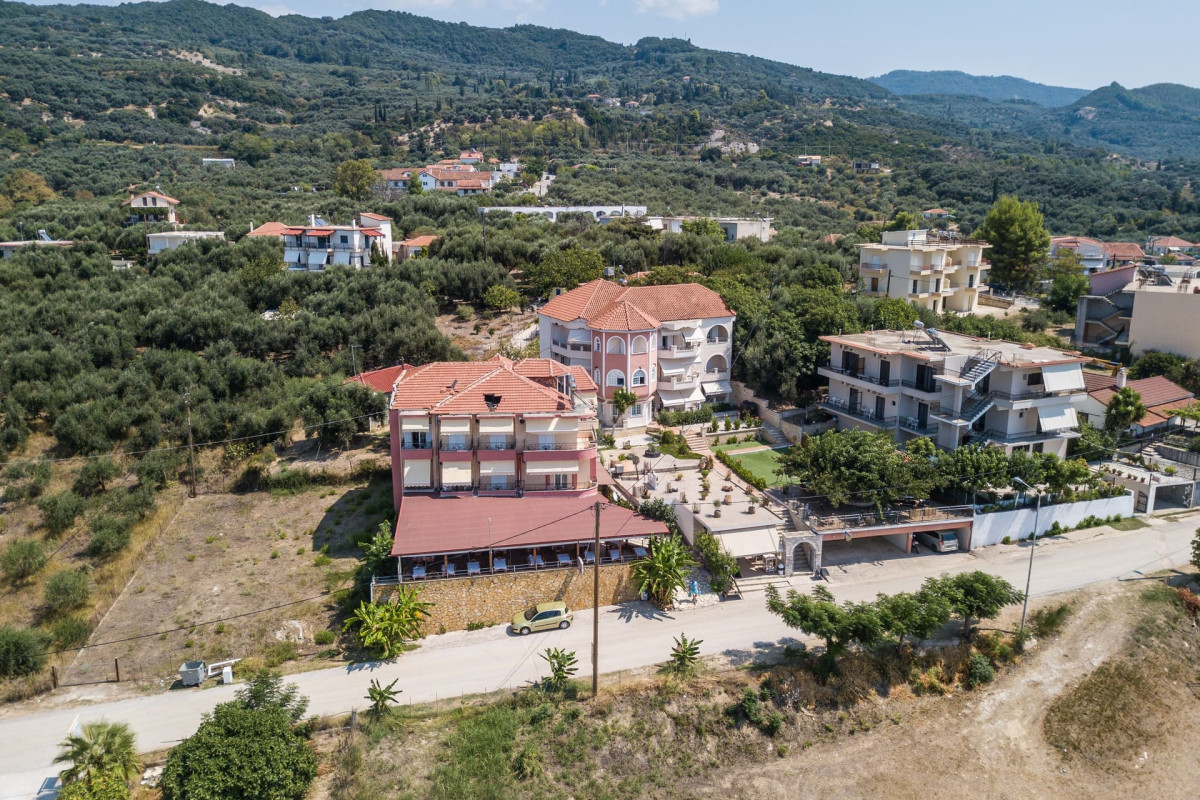 Agios Thomas Hotel