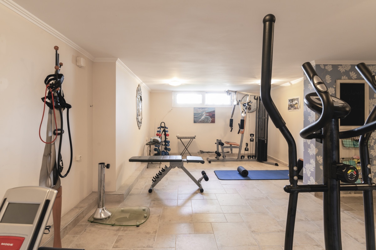 Agnadi Suites