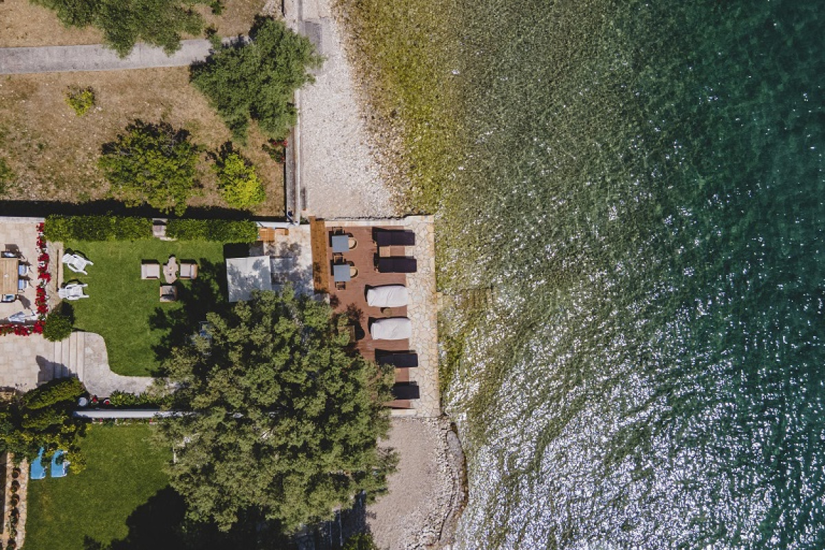 Agnadi Suites