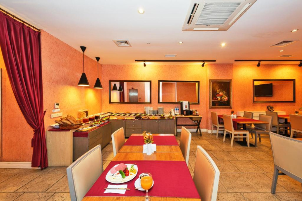 Agora Life Hotel