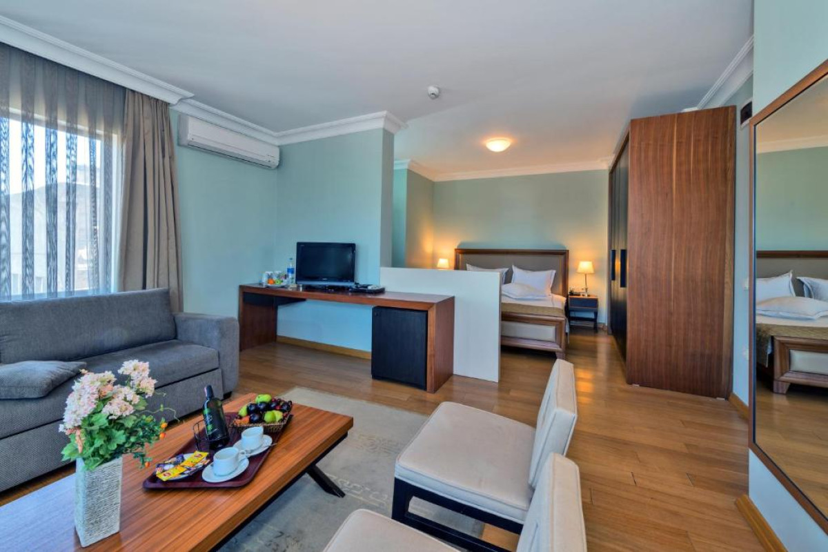 Agora Life Hotel