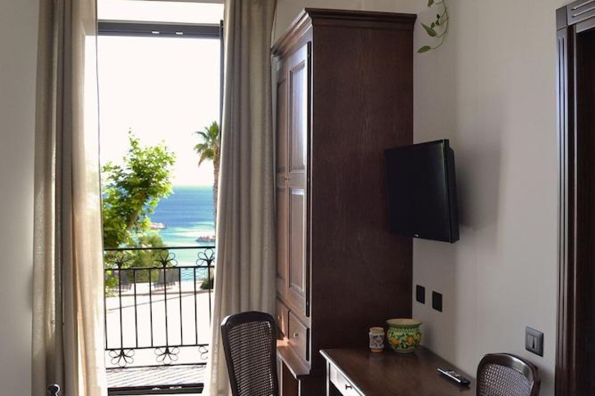 Agorà Panoramic Rooms