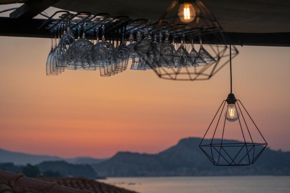 Agoulos Beach Hotel