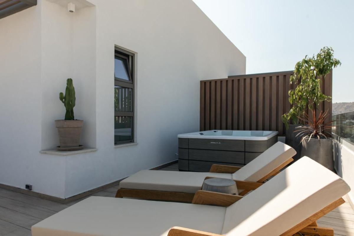 Agrelli Hotel & Suites